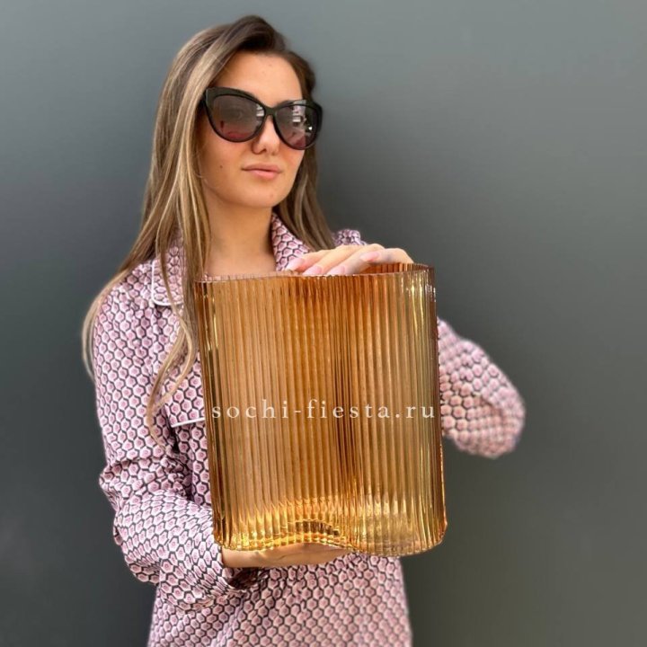 Стеклянная ваза №7 в Брянске